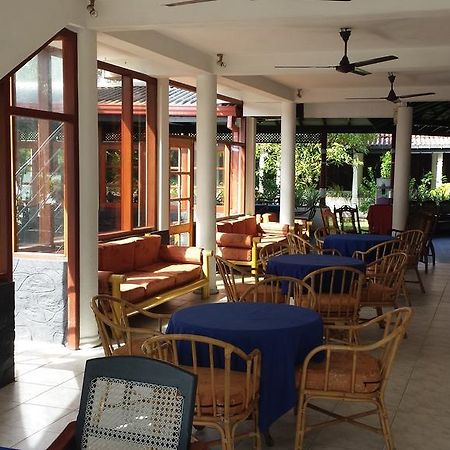 Ganga Garden Hotell Beruwala Exteriör bild