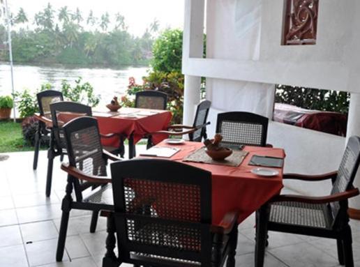 Ganga Garden Hotell Beruwala Exteriör bild