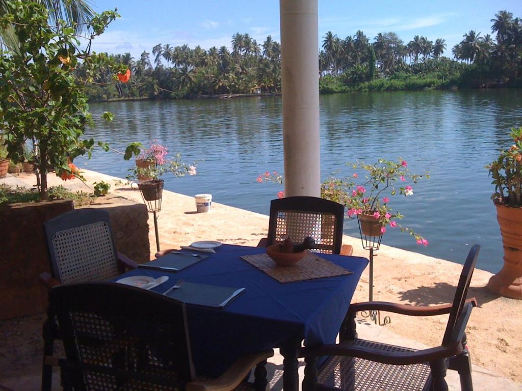 Ganga Garden Hotell Beruwala Exteriör bild