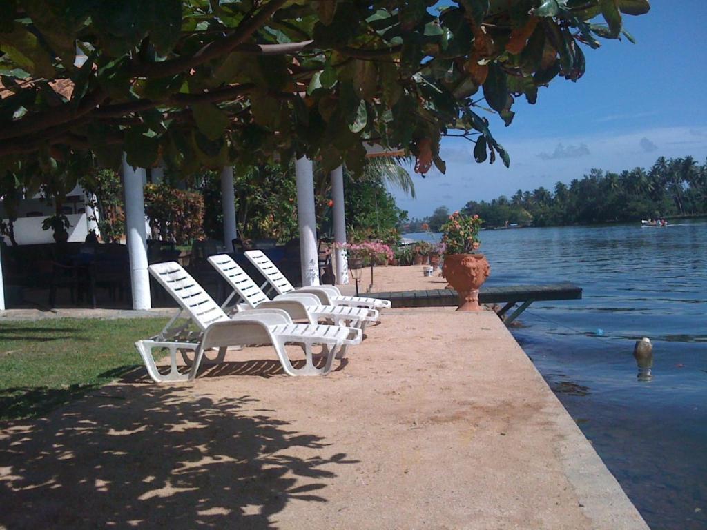 Ganga Garden Hotell Beruwala Exteriör bild