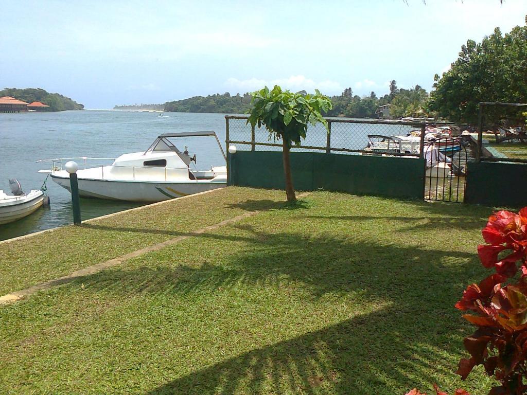 Ganga Garden Hotell Beruwala Exteriör bild