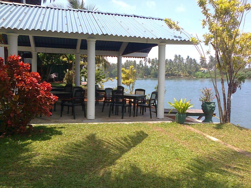 Ganga Garden Hotell Beruwala Exteriör bild